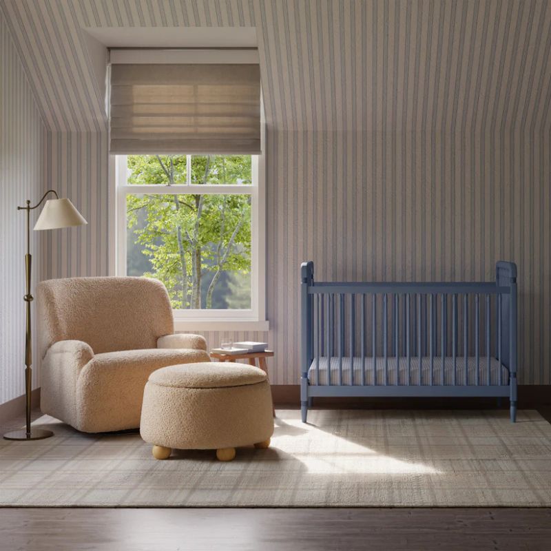 Liberty 3-in-1 Convertible Spindle Crib