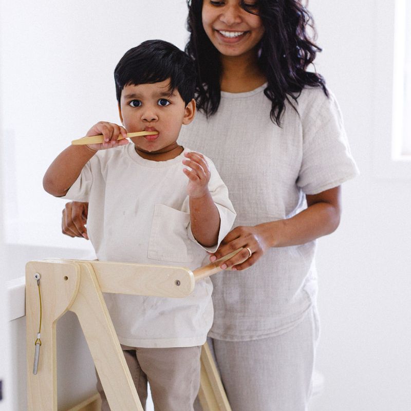 Adjustable Fold N' Store Learning Tower | Snuggle Bugz