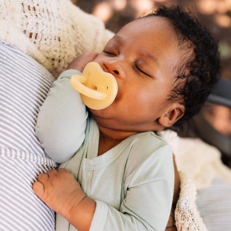 Calm n’ Cuddle Pacifier