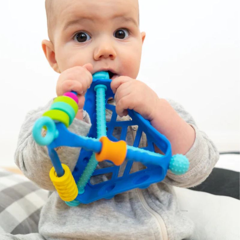 WIGLOO Activity Toy