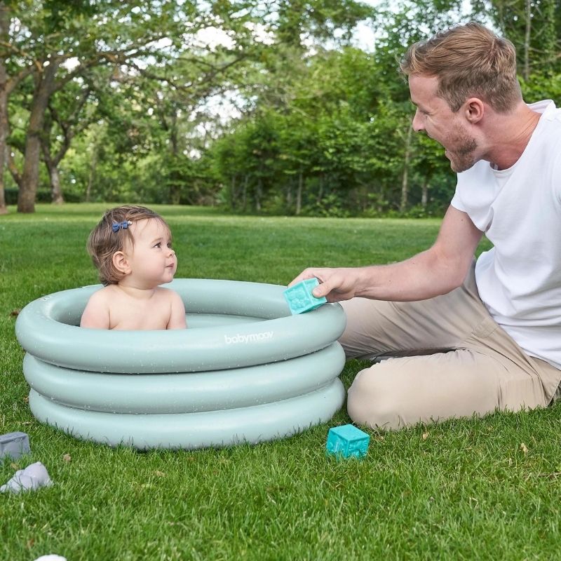 Inflatable Bathtub and Kiddie Pool 