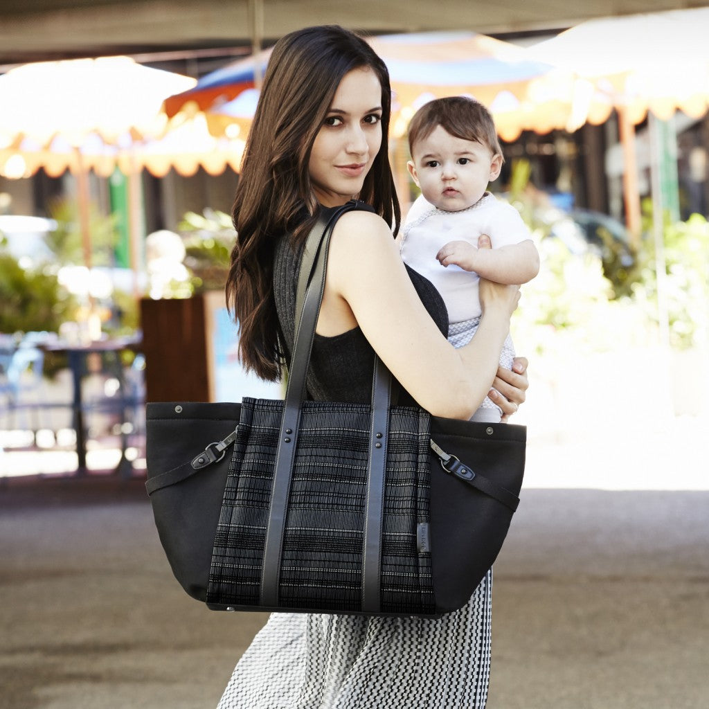 Highline Diaper Tote Black Granite