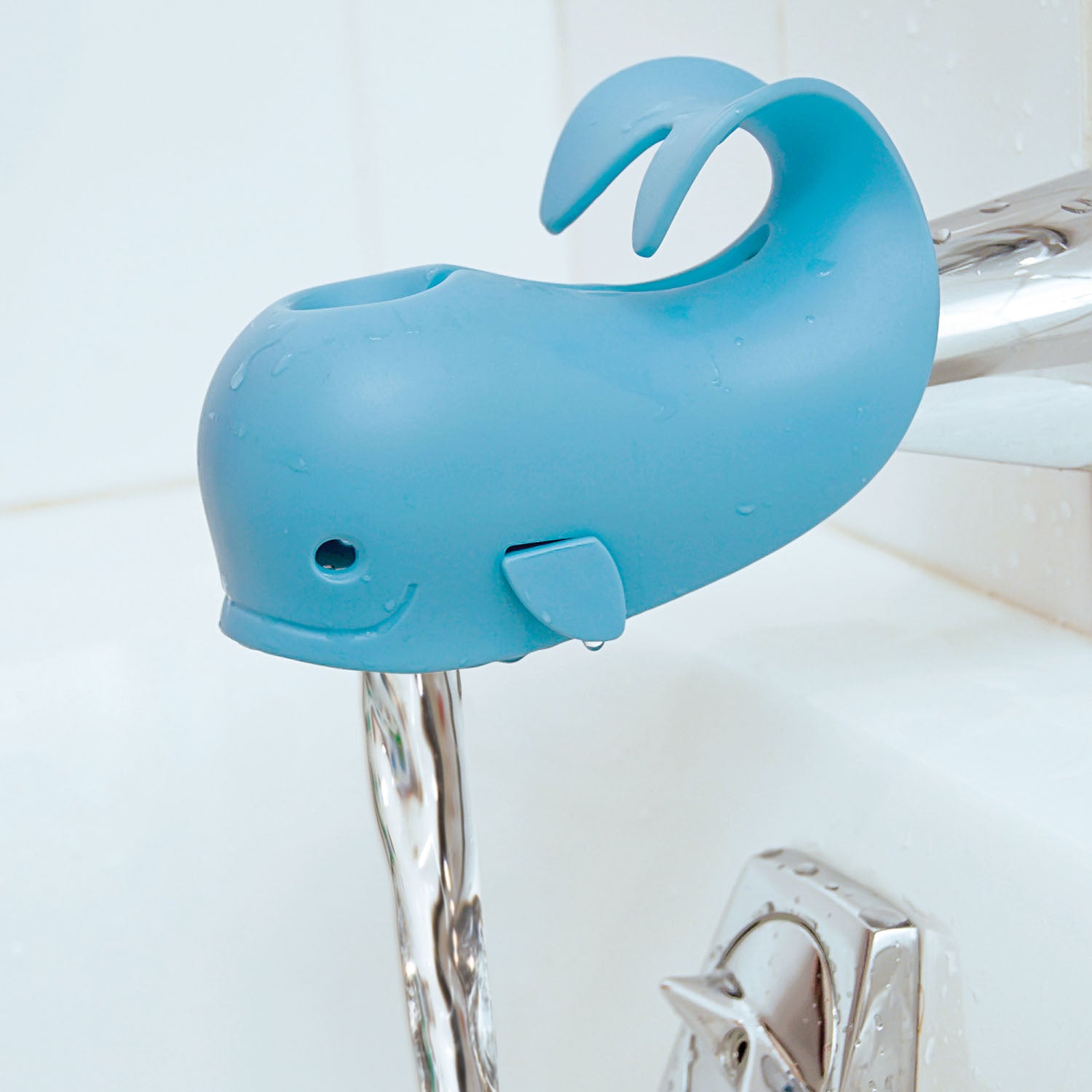 Moby Bath Spout Cover uniq