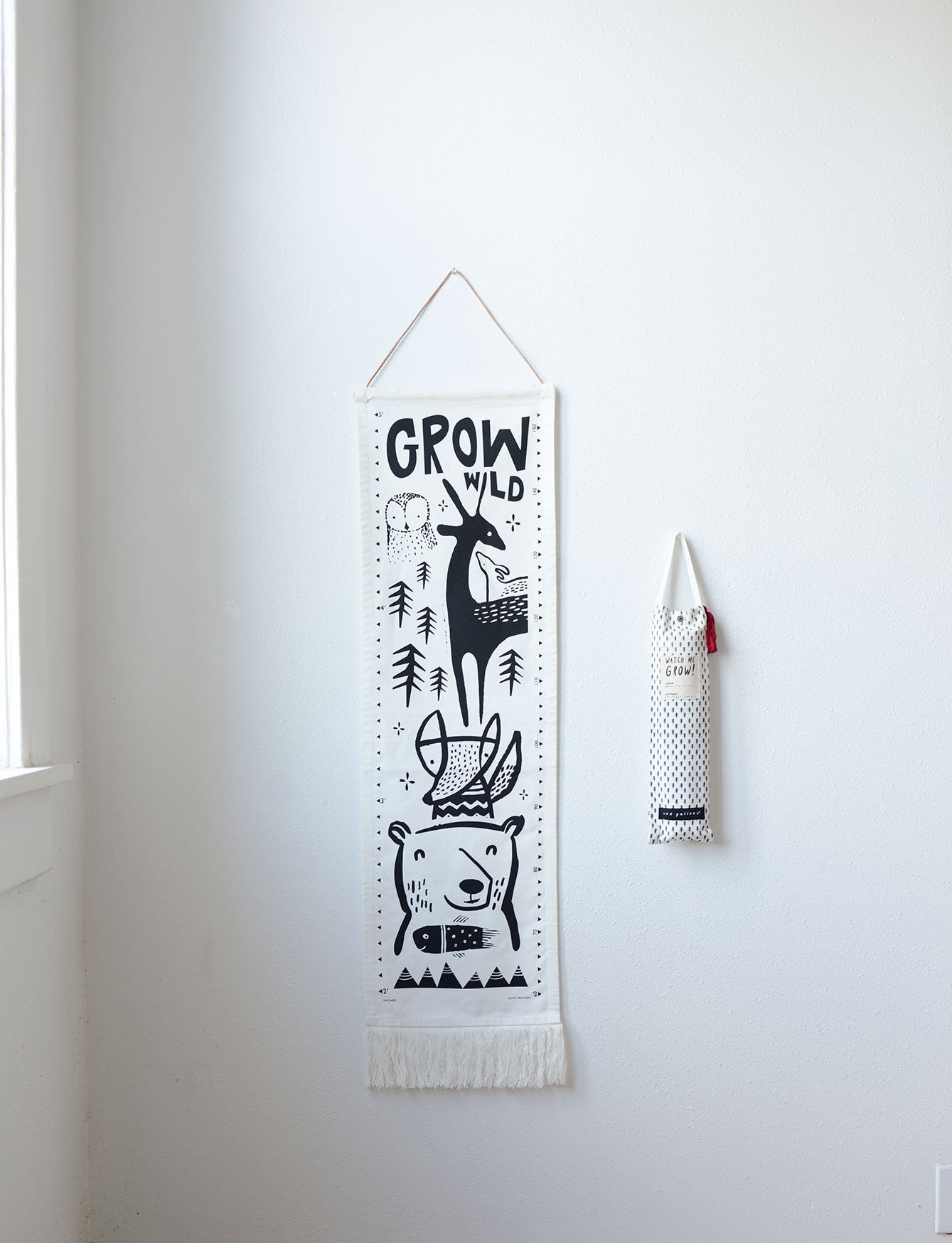 Canvas Growth Chart - Woodland uniq