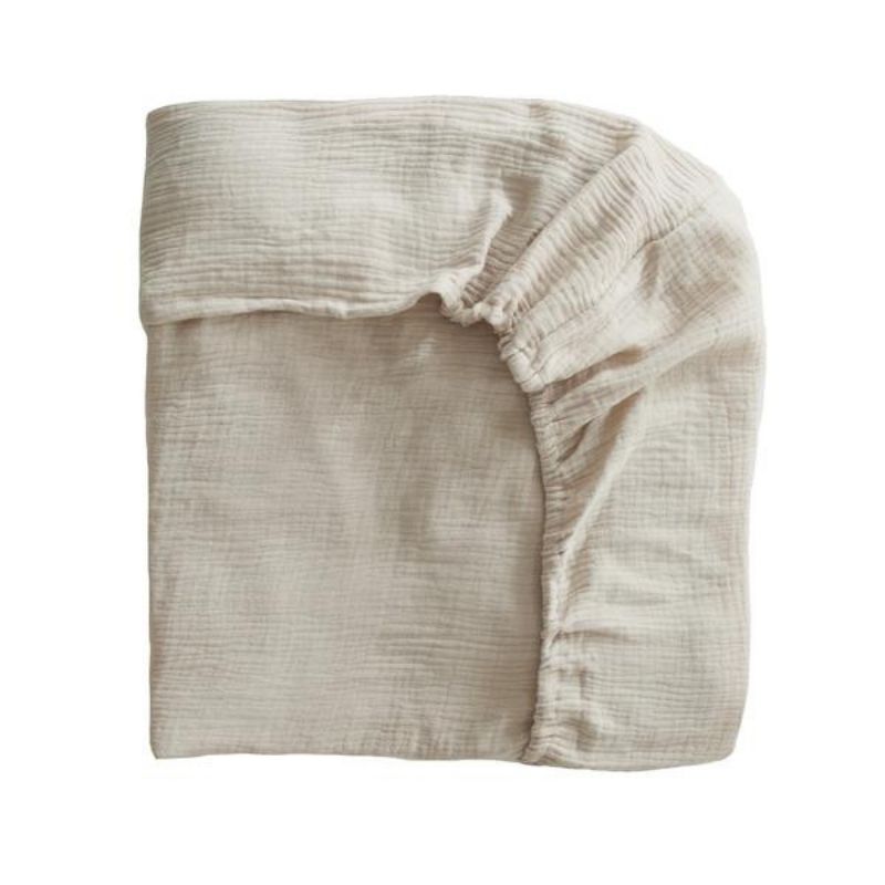 Mushie Extra Soft Muslin Crib Sheet Fog