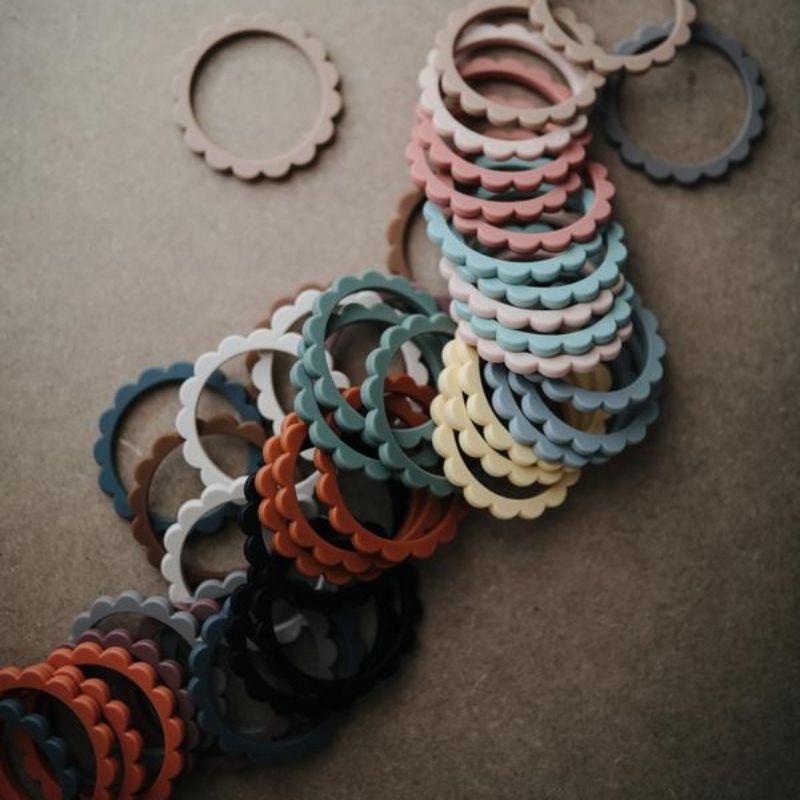 Flower Teething Bracelet Pack Snuggle Bugz Canada's Baby Store