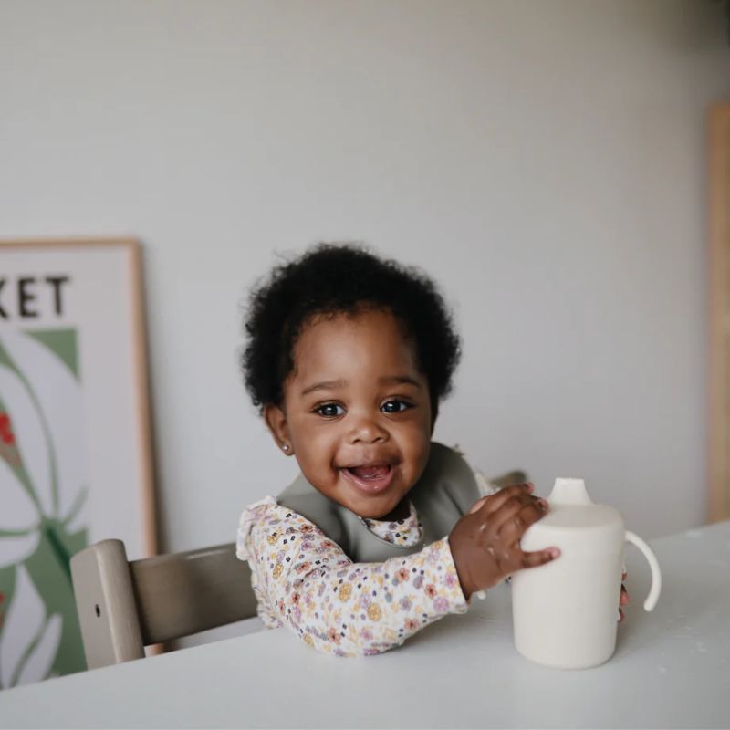 Trainer Sippy Cup Ivory