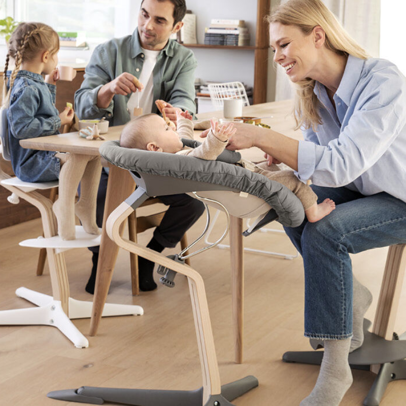 Nomi High Chair Bundle