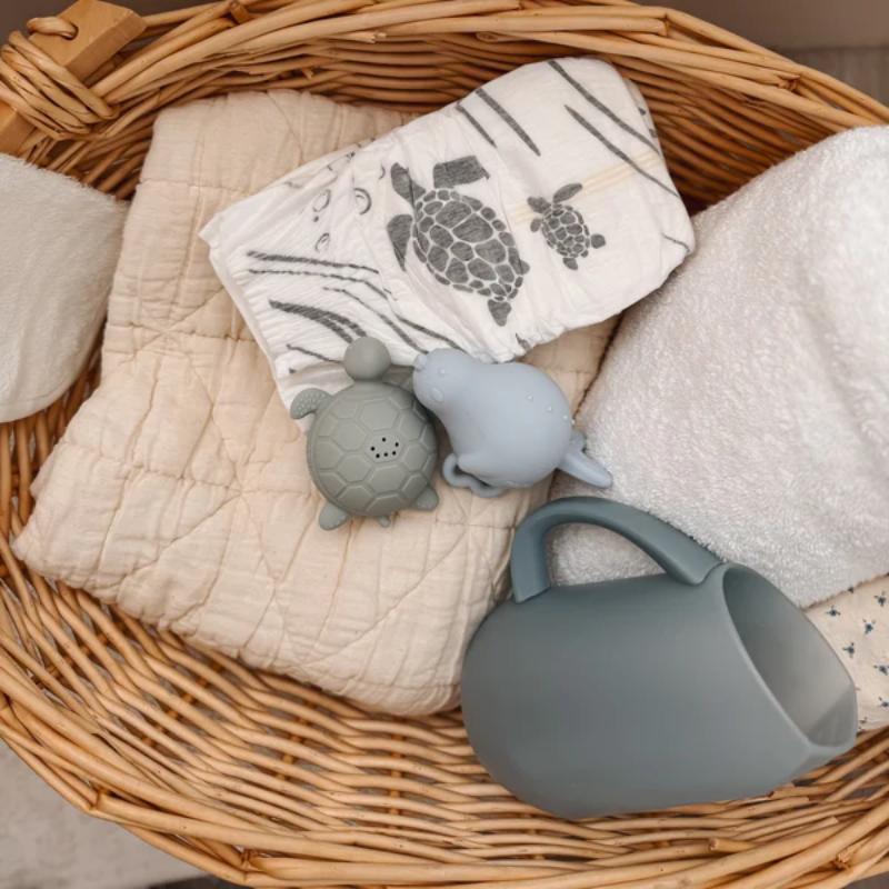 Easy-Grip Baby Bath Rinse Cup