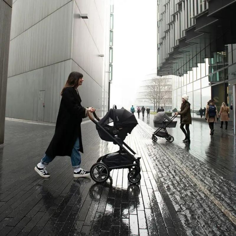 MIXX Next + PIPA urbn Travel System