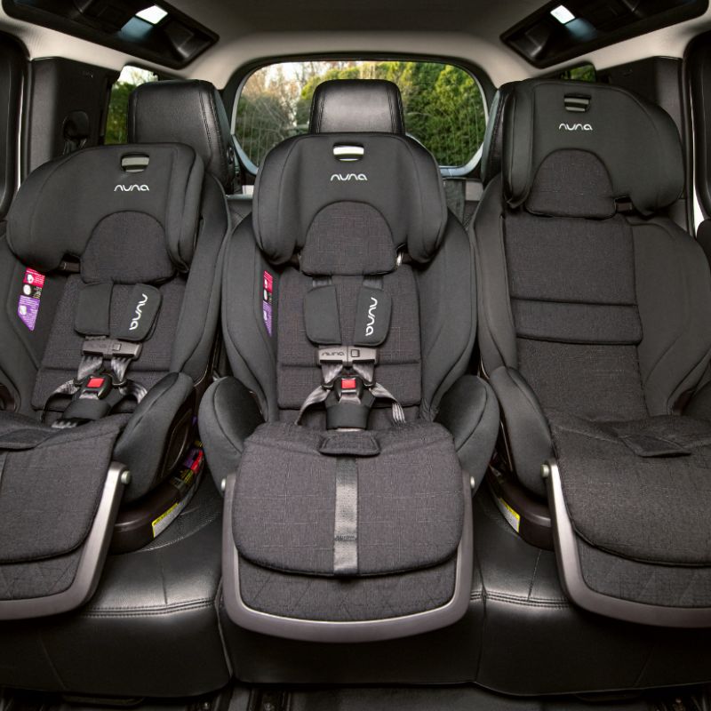  ROYL Harnessed Booster Car Seat - Caviar