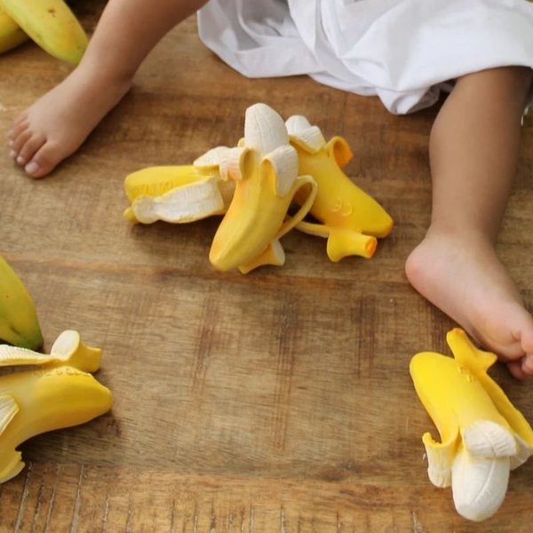 Fruit and Veggie Teethers Ana Banana