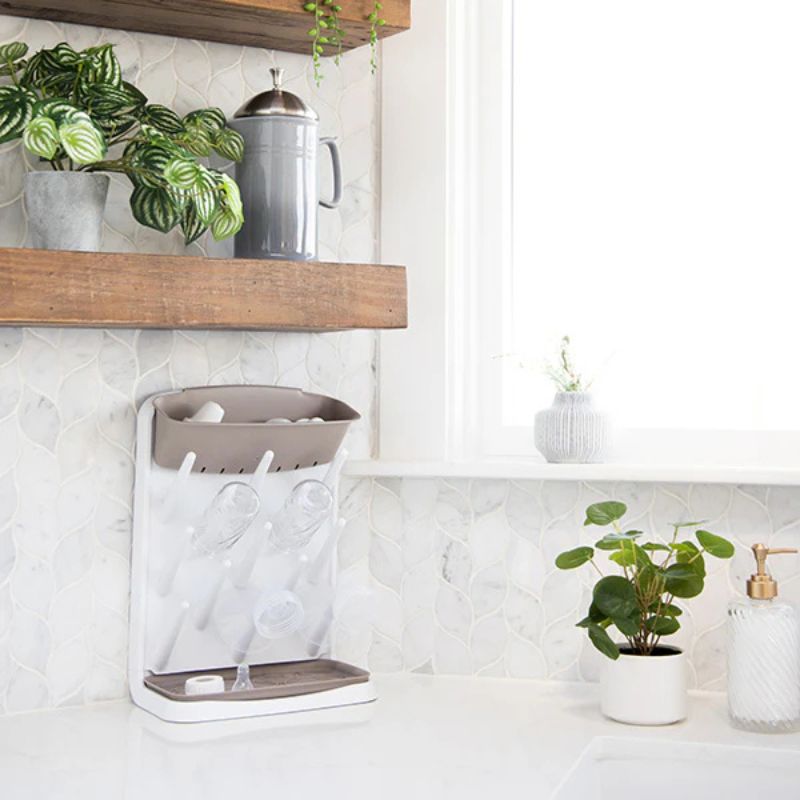 Égouttoir vertical pour bouteilles