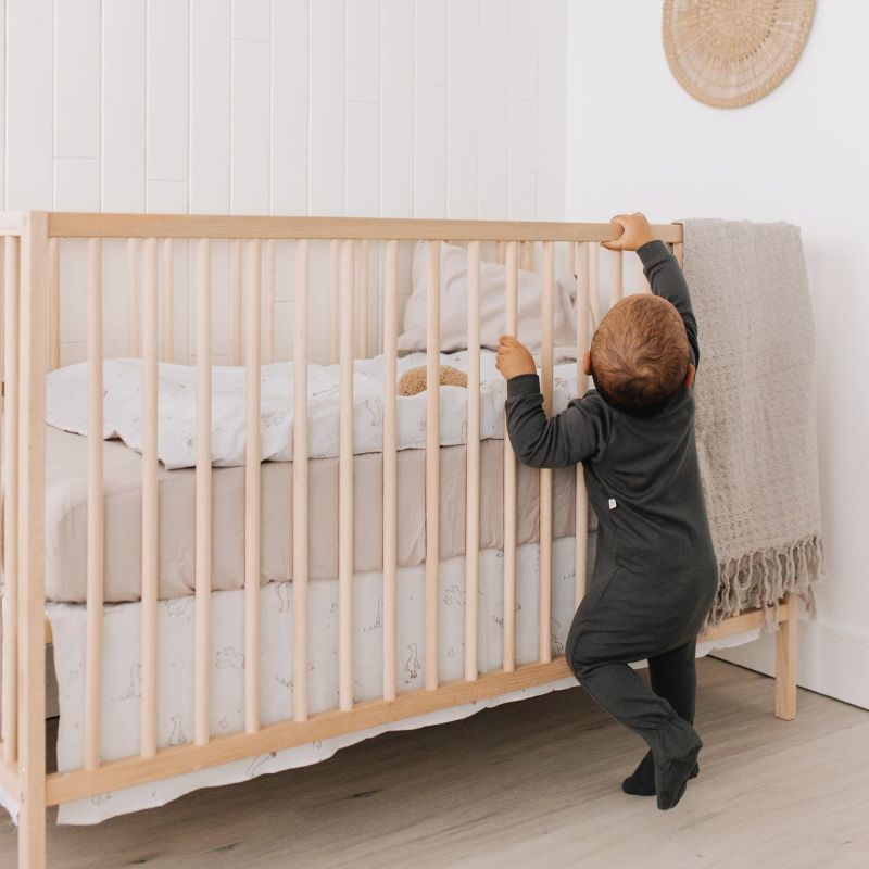 4 Pieces Crib Set