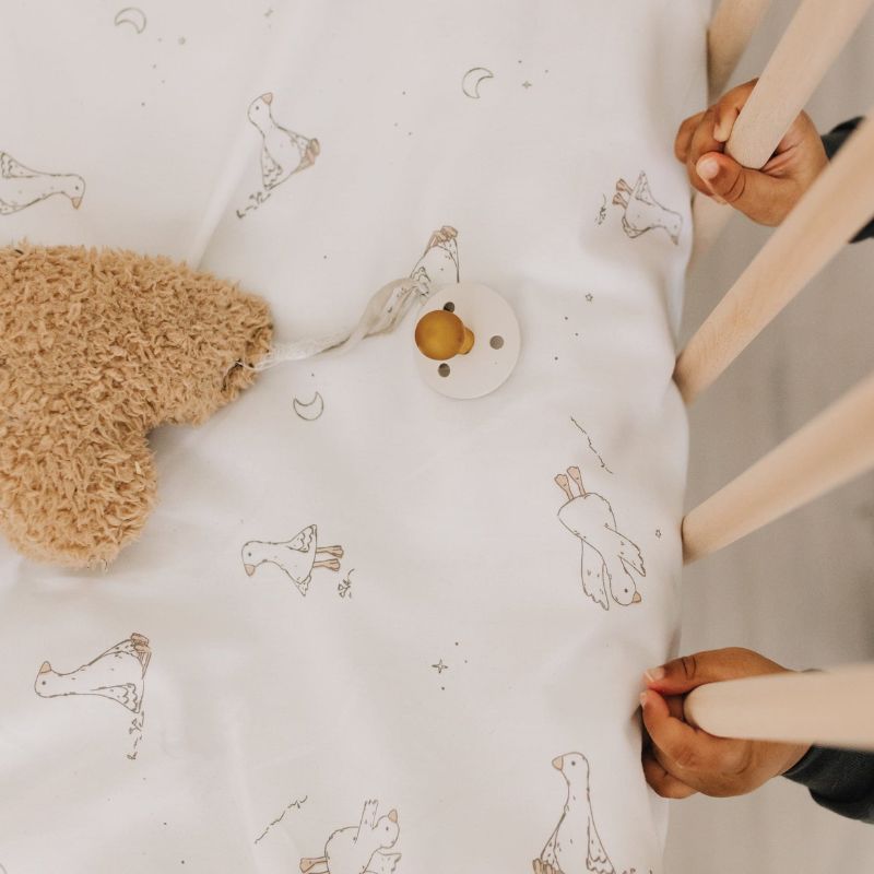 4 Pieces Crib Set