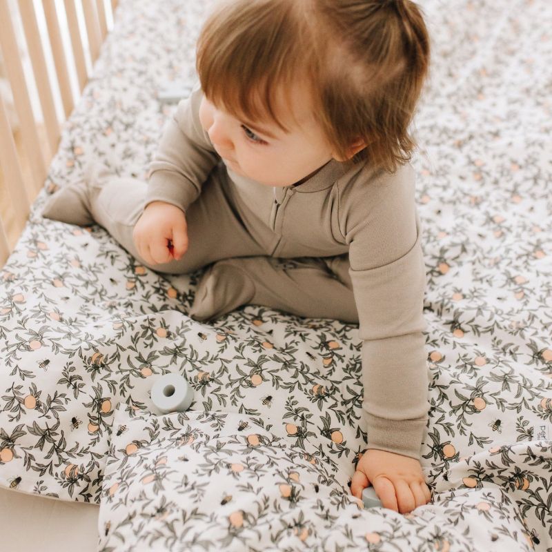 4 Pieces Crib Set