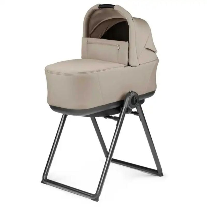 City Loop Bassinet With Stand