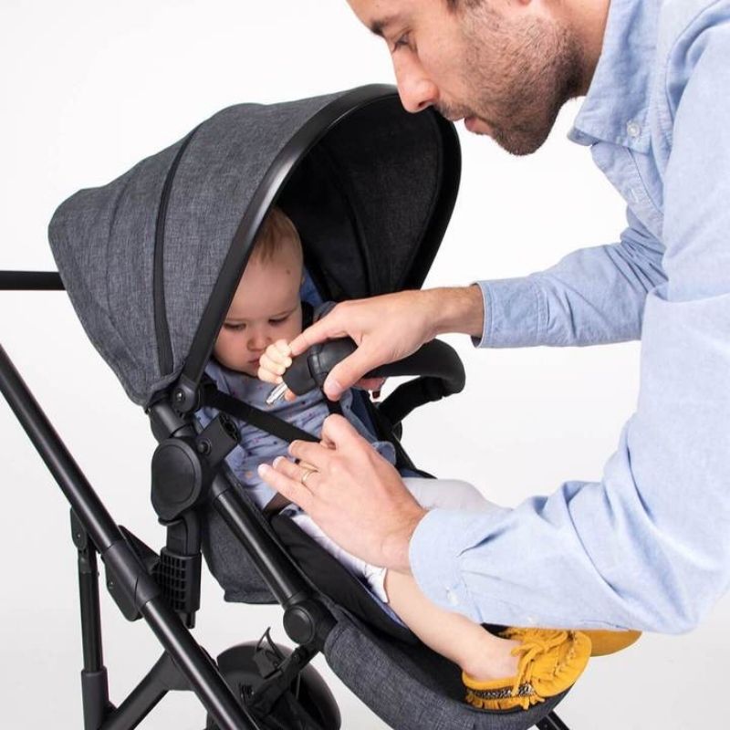 VOYAGER Inline Buggy Stroller - Black