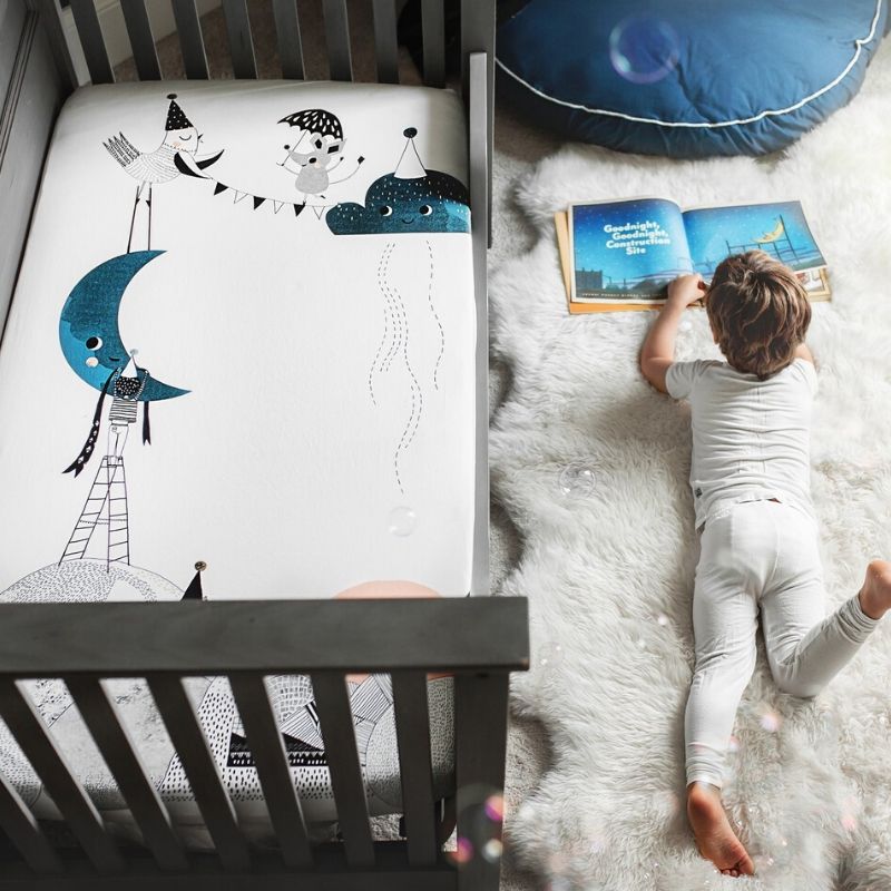Crib Sheet - Moon's Birthday (Satin)