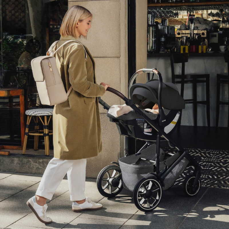 Juni Infant Car Seat - Peppercorn