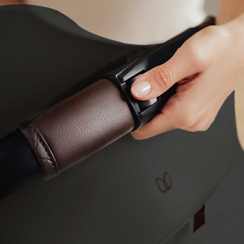 Juni Infant Car Seat - Peppercorn