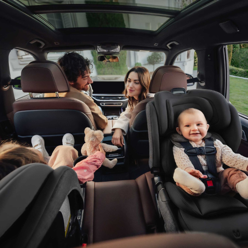 Veni Convertible Car Seat