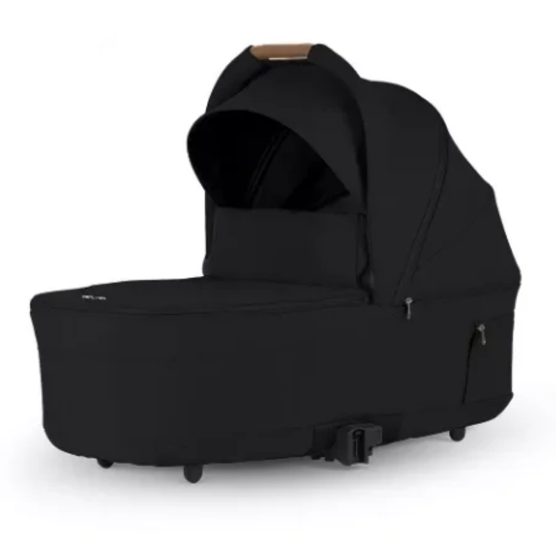 Nia Pod Compact Bassinet