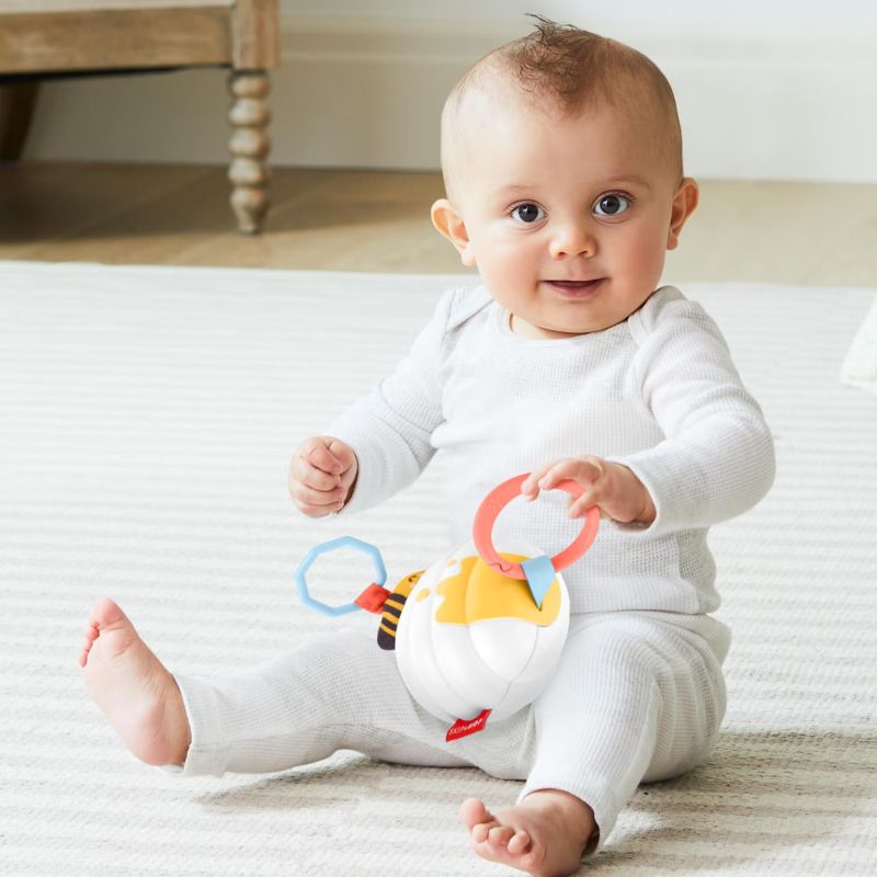 ABC &amp; Moi - Beehive Jitter