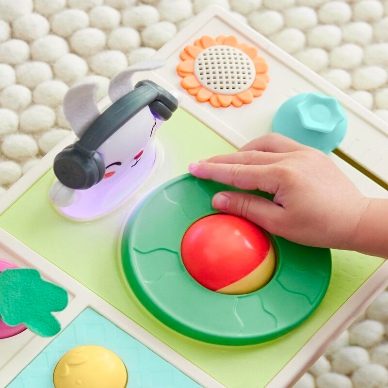 Farmstand Let The Beet Drop DJ Set | Snuggle Bugz | Canada's Baby Farmstand Let The Beet Drop DJ Set | Snuggle Bugz | Canada's Baby