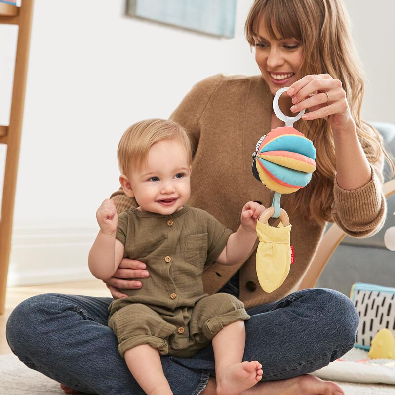 Jouet de poussette 3 en 1 d'inspiration Montessori Discoverosity