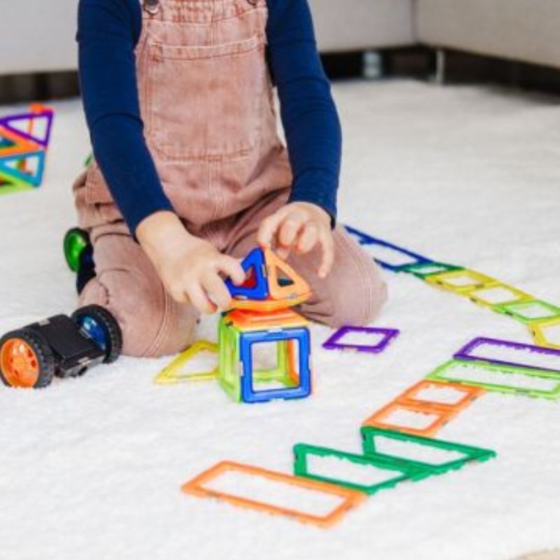 Start STEM Building Magnetic Discovery Set