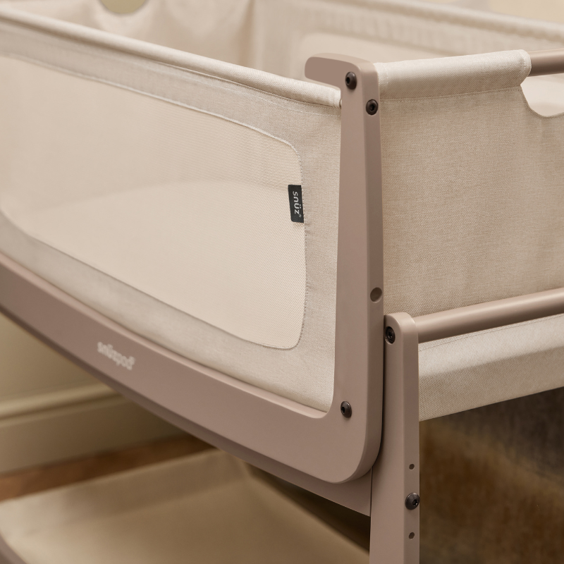 SnuzPod5 Bedside Bassinet