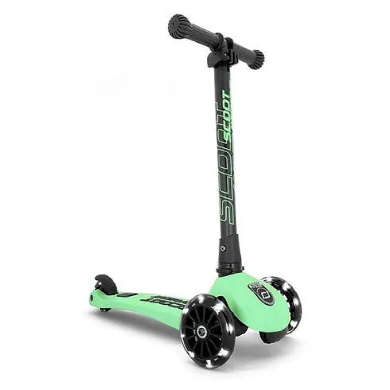 Highwaykick 3 LED Scooter