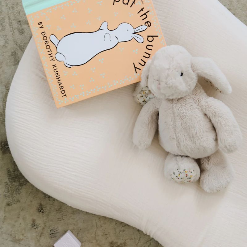 Curve Muslin Cover