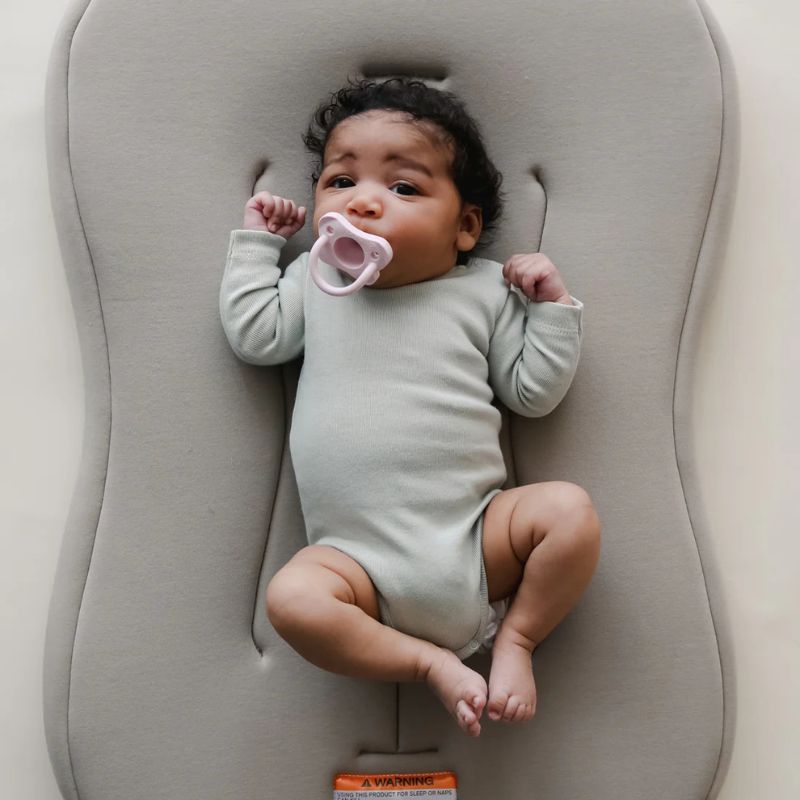 Infant Lounger Curve | Snuggle Bugz | Canada's Baby Store