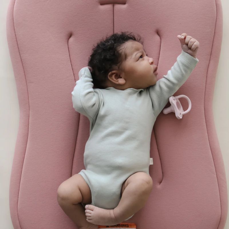 Infant Lounger Curve