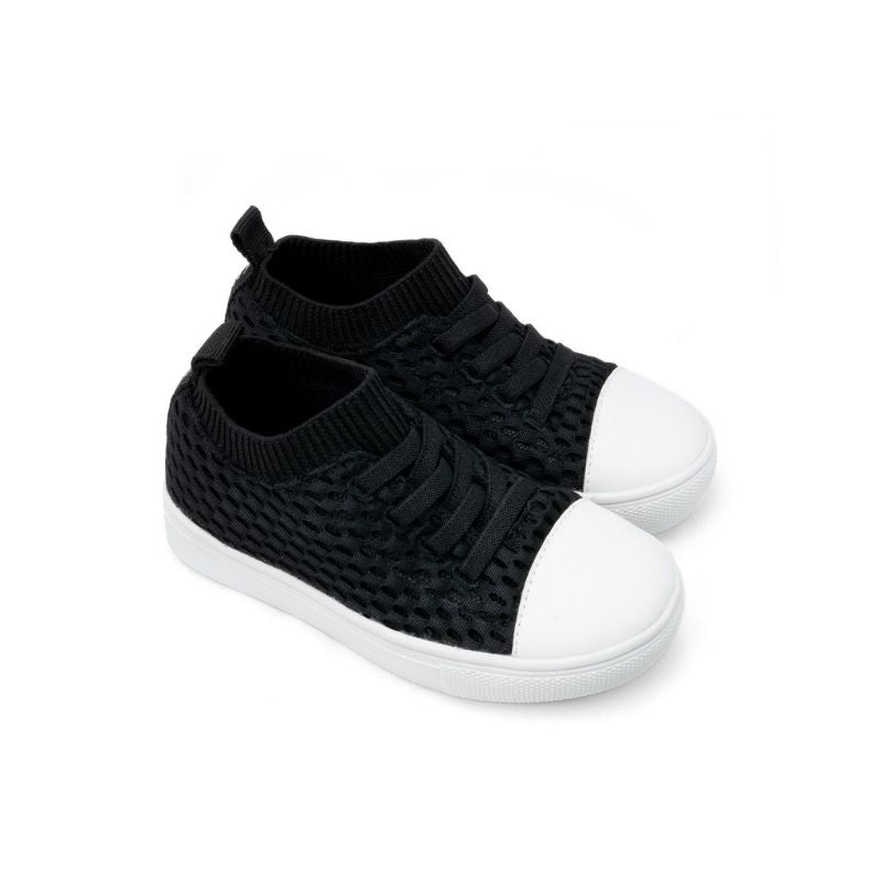 Shoreline Slip-On Shoes Black