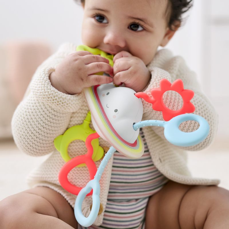 Silver Lining Cloud Pull & Play Sensory Toy