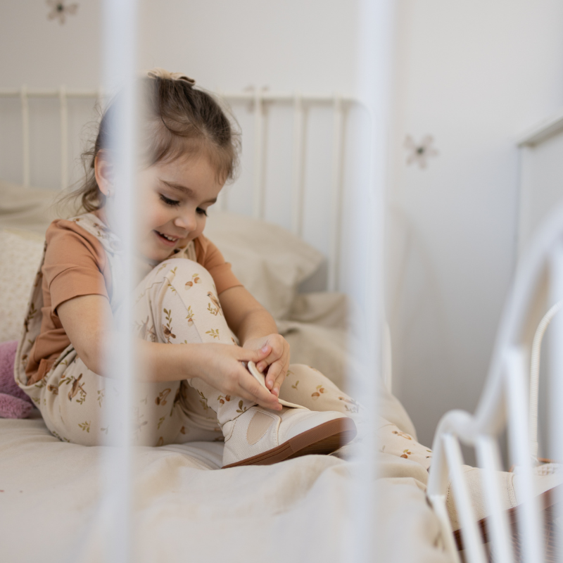 Cruiser™ Natural Shoes for Toddlers