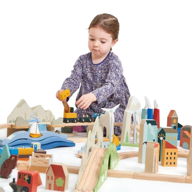 Wooden Mountain View Train Set