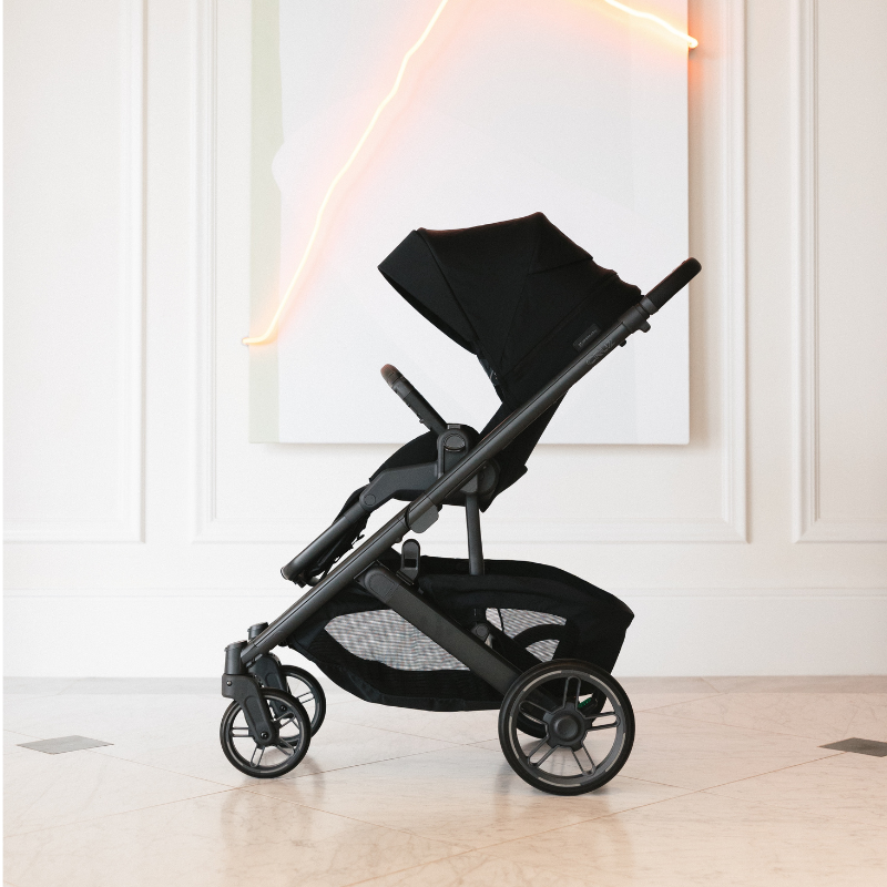 Cruz V3 Stroller