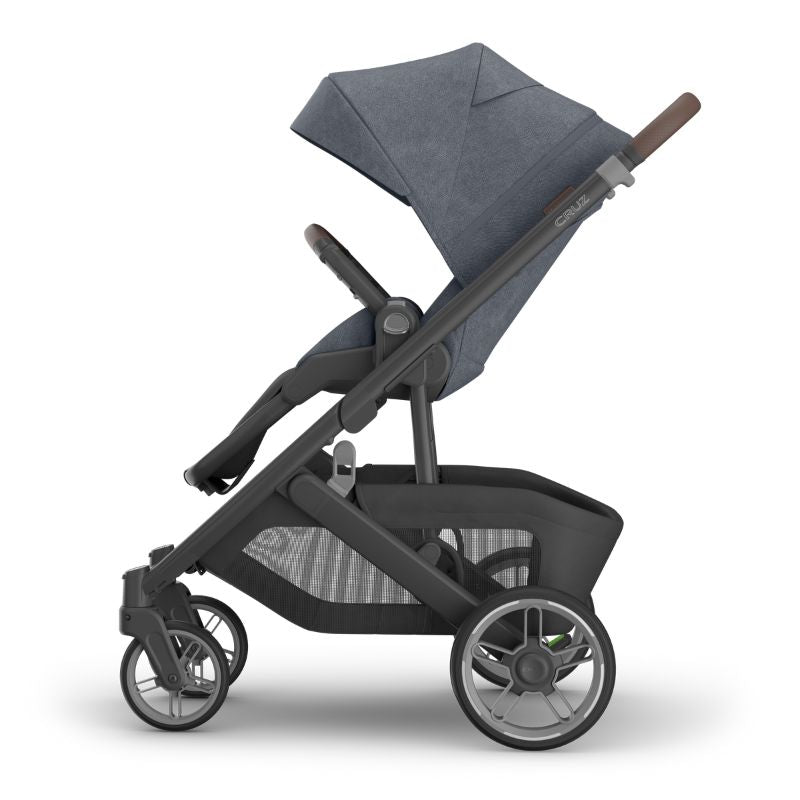 Cruz V3 Stroller
