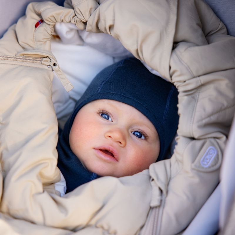 EXPLORER - Warm sleeping bag