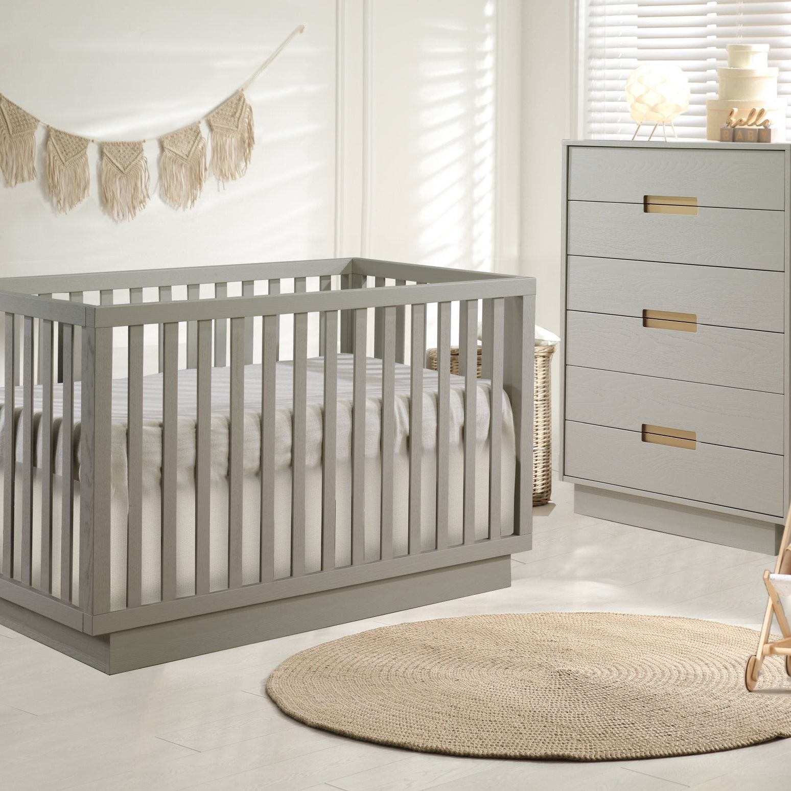 Como Classic Crib by Natart Juvenile at $999! Shop now at Nestled by Snuggle Bugz for Cribs.